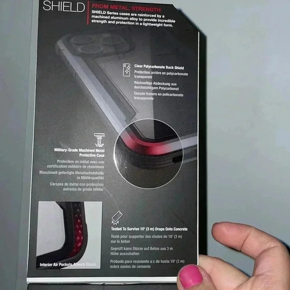 iPhone 6.1 Pro 2021 Cover - Picture 2 of 3